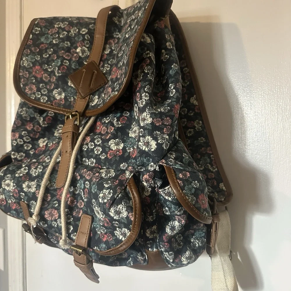 Vintage Y2K MUDD Canvas Floral Print Boho Backpack Satchel Bag‎ w/Leather Trim